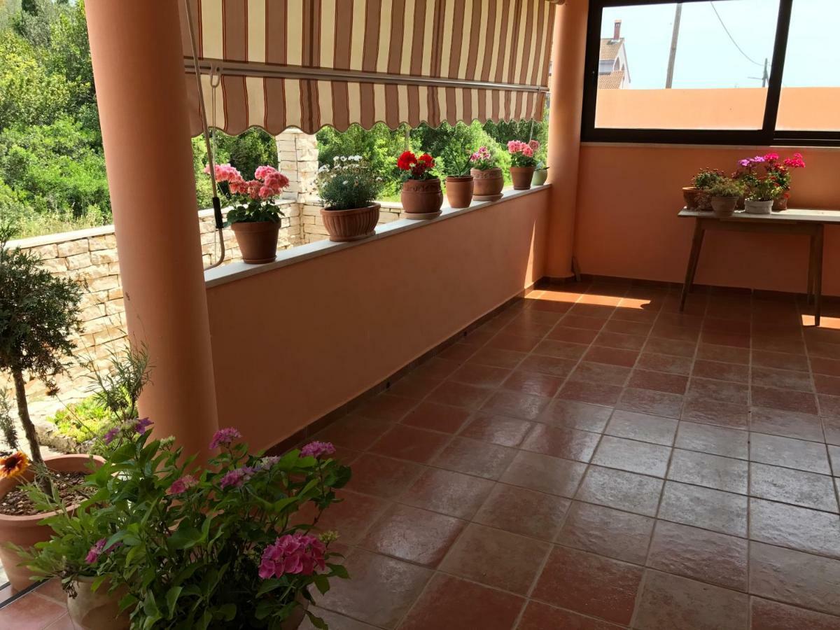 Apartments Lamjana Kali Exterior foto